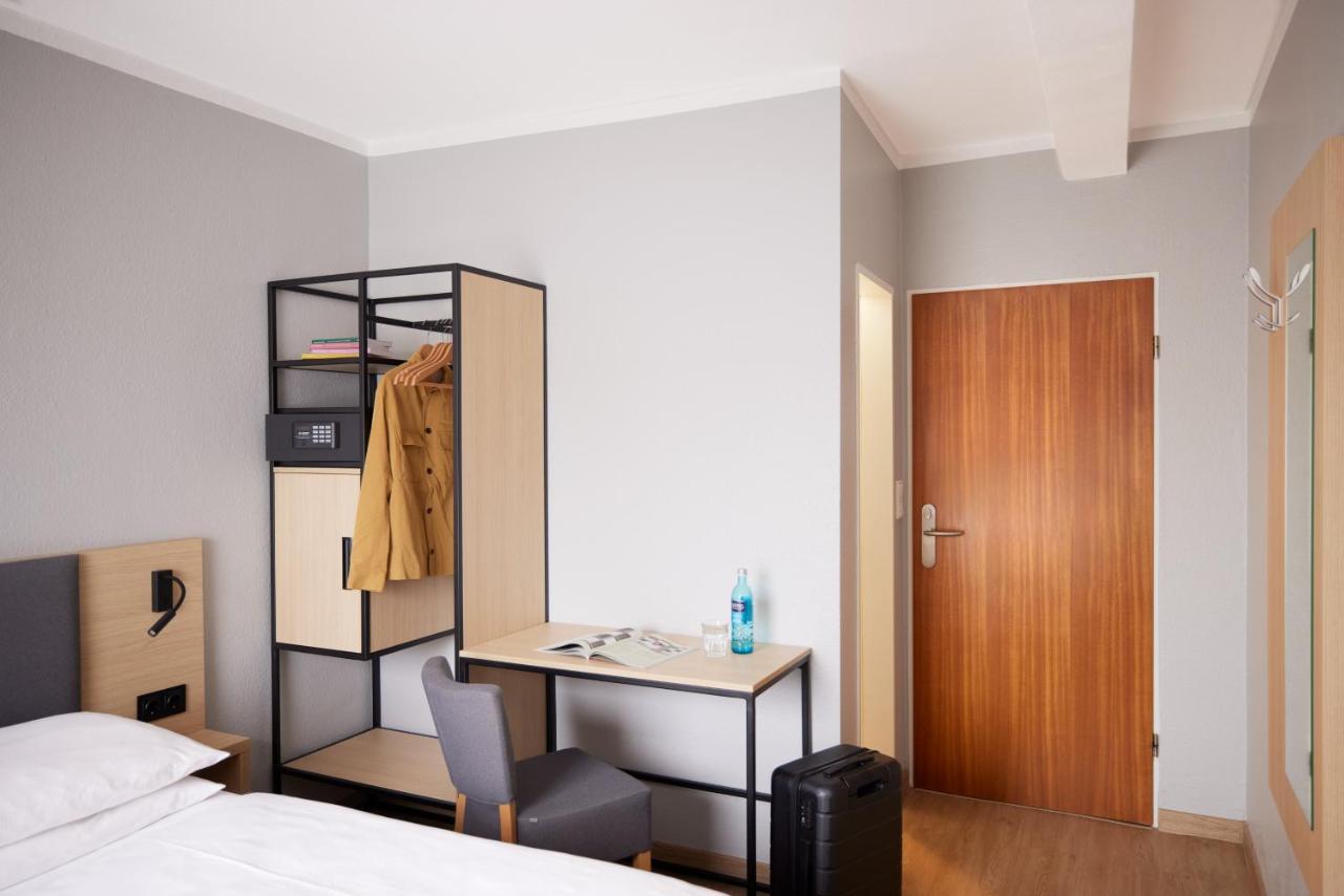 Отель Hotel Central Hamburg Гамбург